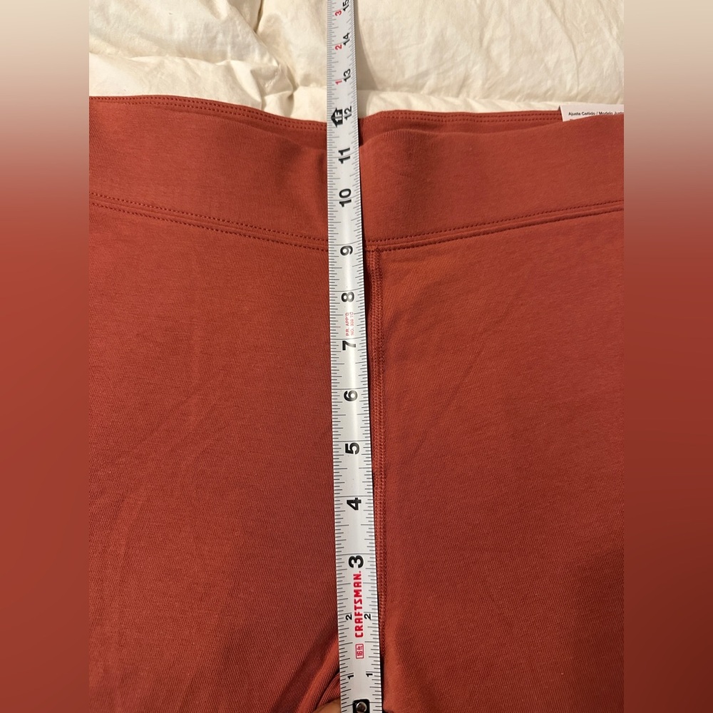 Nike Essential Tight Fit High Rise Full Length Leggings - NWT - Size L - Picture 15 of 16